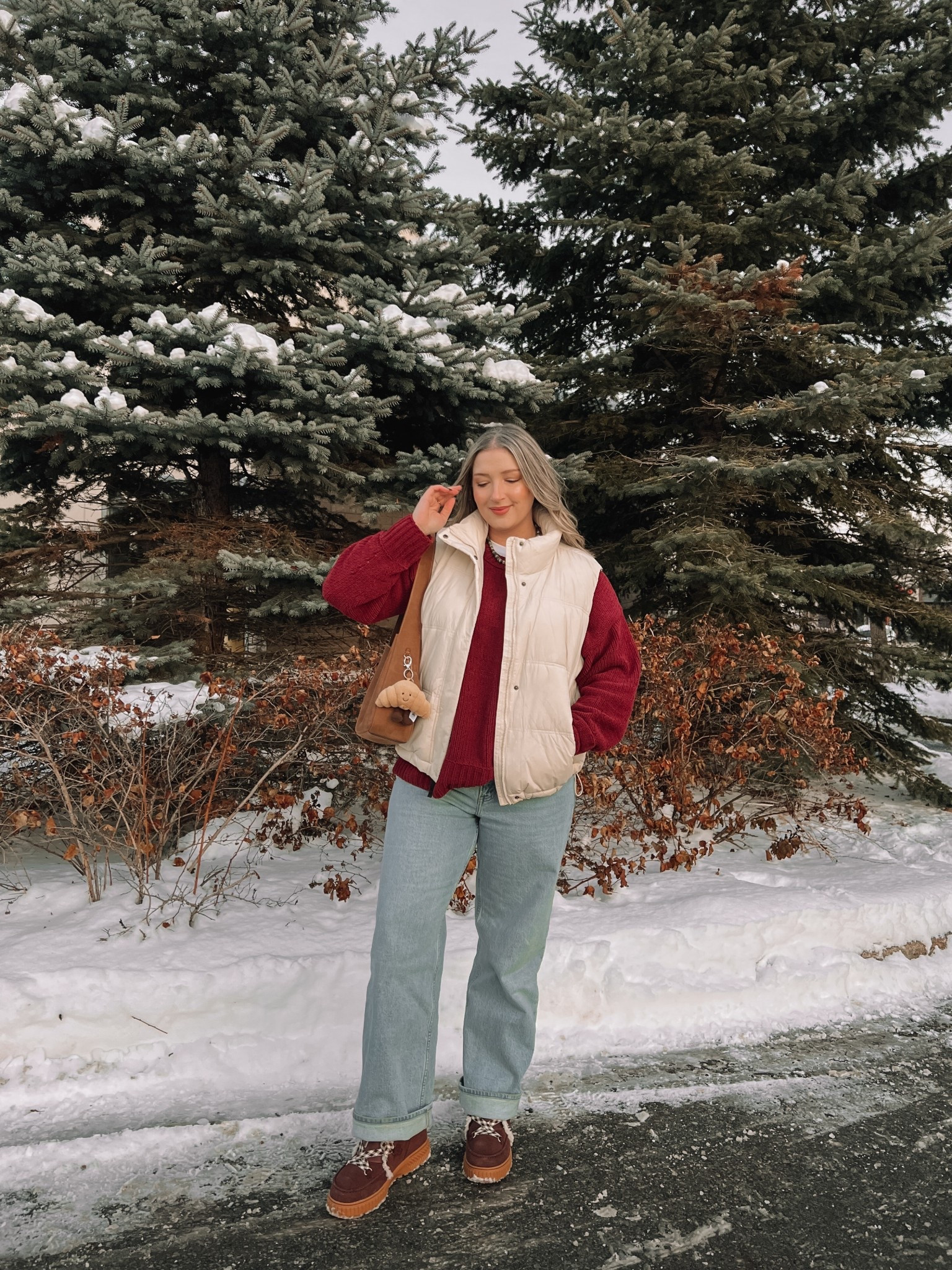 Casual winter outfit! Wearing my usual size L in the super soft chenille burgundy sweater and L tall in the puffer vest. Canadian vest link under related products. Wearing 32 in the jeans for a looser fit. My Sorel boots are waterproof and so warm! Size up if you plan to wear thick socks


#LTKsale #LTKmidsize #LTKwinter