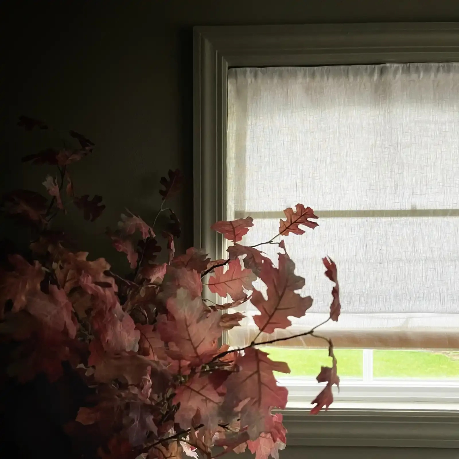 Patti Belgian Linen Cordless Roman Shade | TWOPAGES