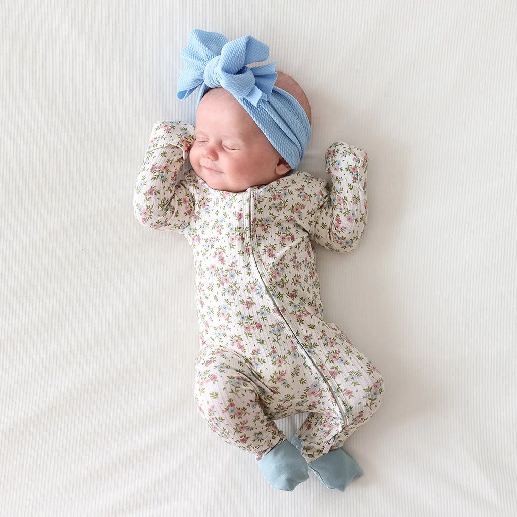 Floral White Baby Convertible Sleeper | Blair | Posh Peanut