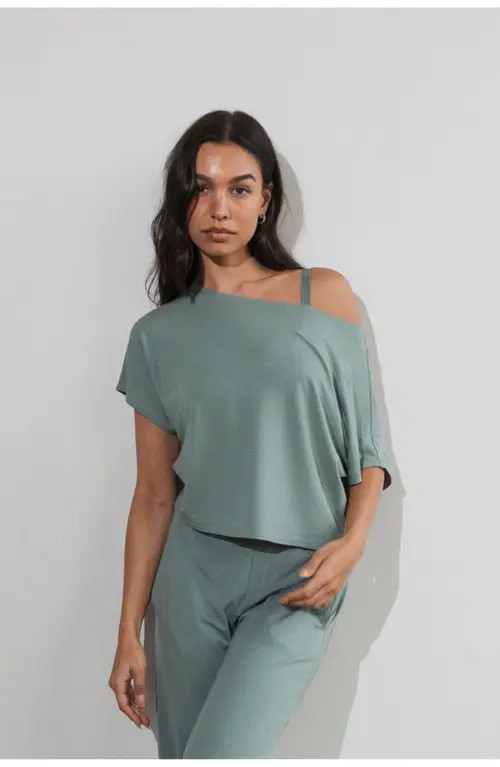 Vitality Vital Off Shoulder Tee in Thyme at Nordstrom, Size Small Short | Nordstrom