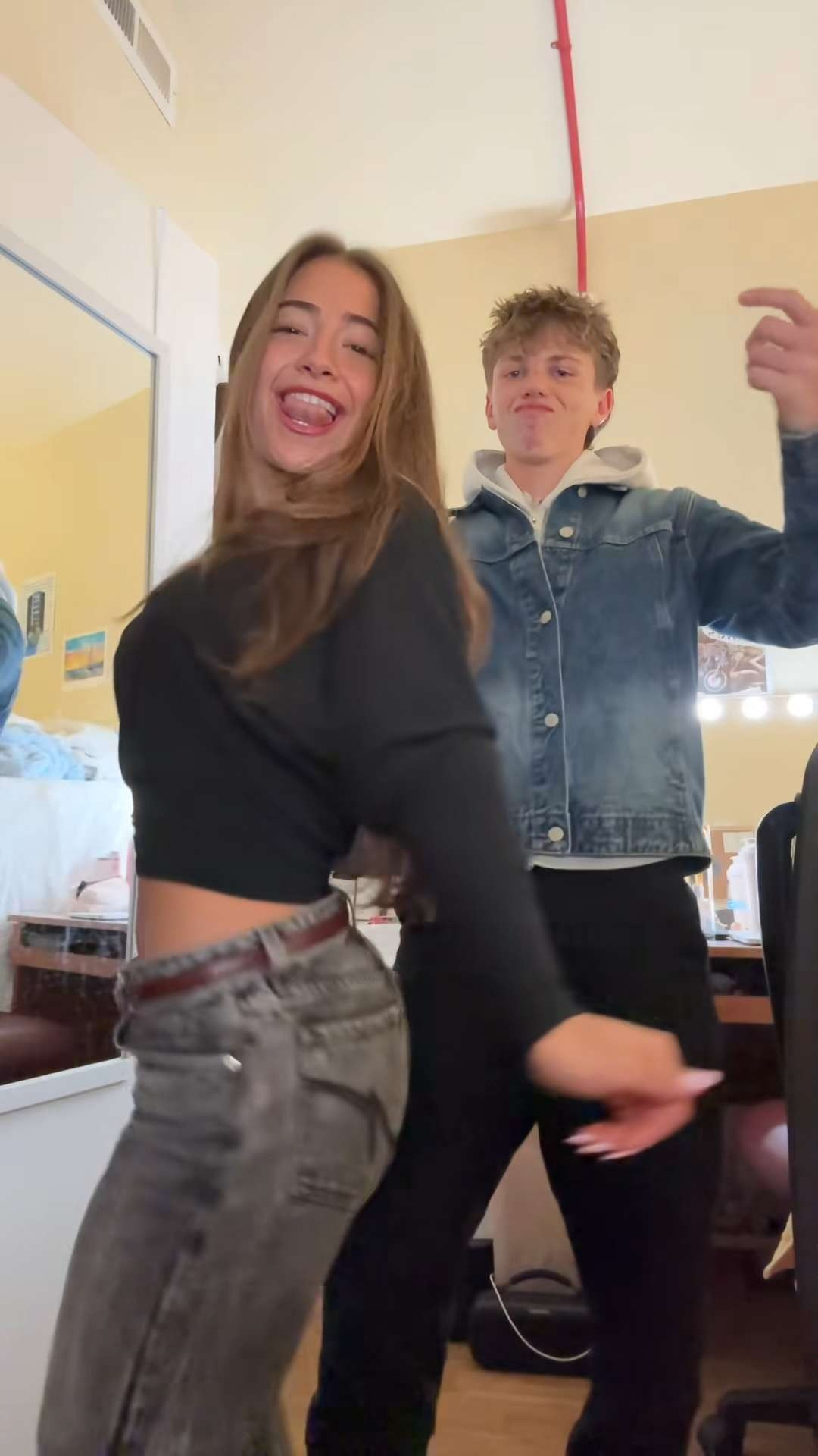 look who came to visittttttt💋💋 jeans are from revice! 

 #LTKgrwm #LTKootd