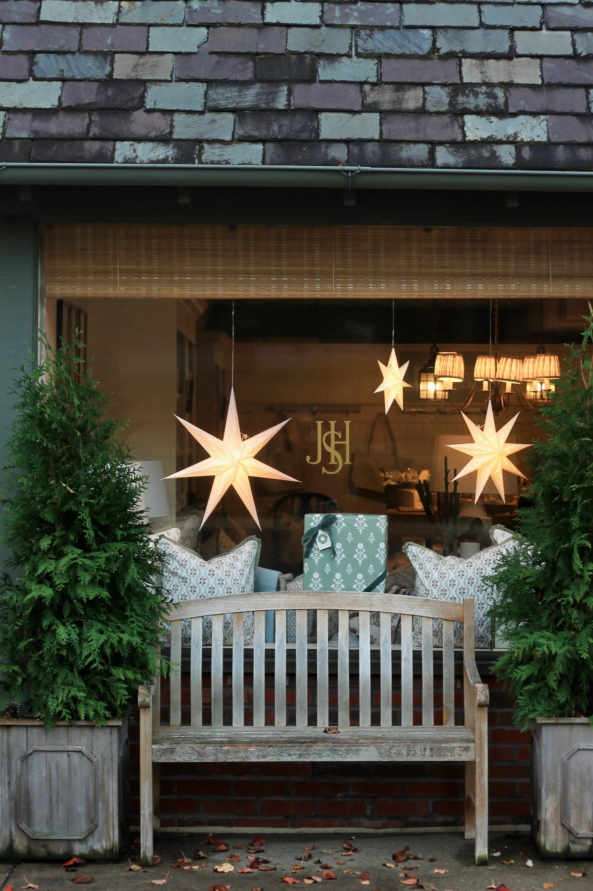 Lit Punched Paper Stars | JSH Home Essentials