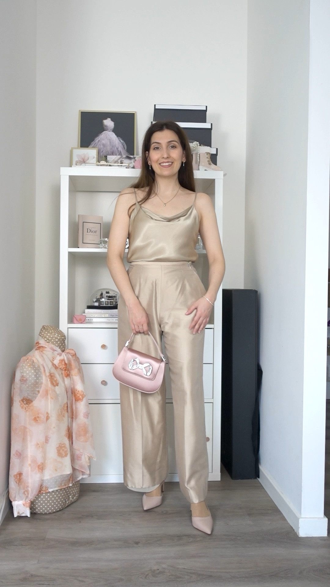 Day 12 of 25 days of festive outfits!

Today we create a look for a summer destination. I’m from Greece and live in the Netherlands so trying to create a Christmas look for a summer destination was confused my brain 😂
What do you think about the look?

Outfit details:
Top: Zara
Trousers: Armani
Shoes: Nine West
Bag: Mango
Earrings and necklace: S-kin Studio Jewelry
Ring: Swarovski
Bracelet: By Nouck

#LTKstyletip #LTKpartywear #LTKeurope
