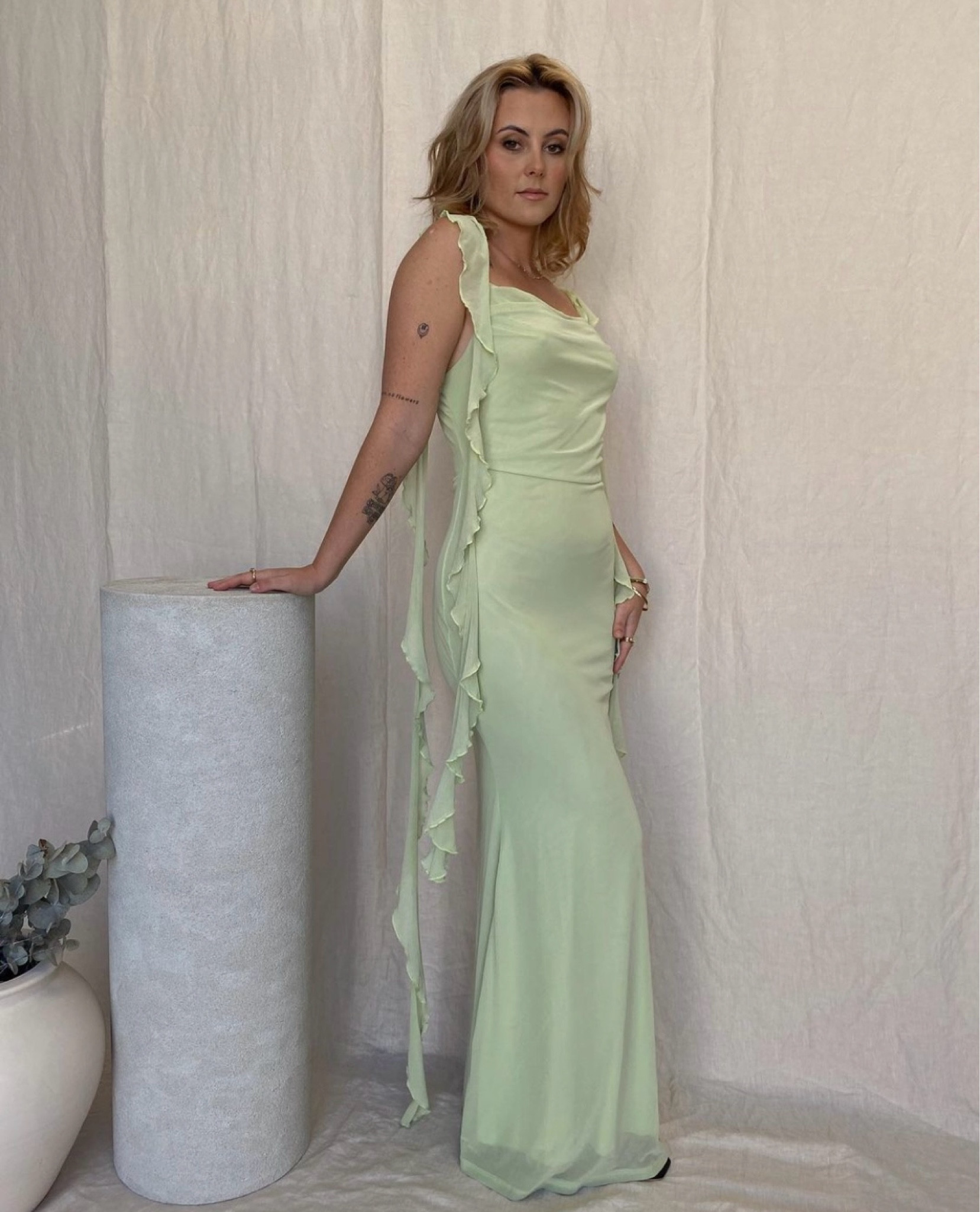 I feel like tinkerbell in this dress 🥹🥹 

#LTKaustralia #LTKwedding #LTKspring