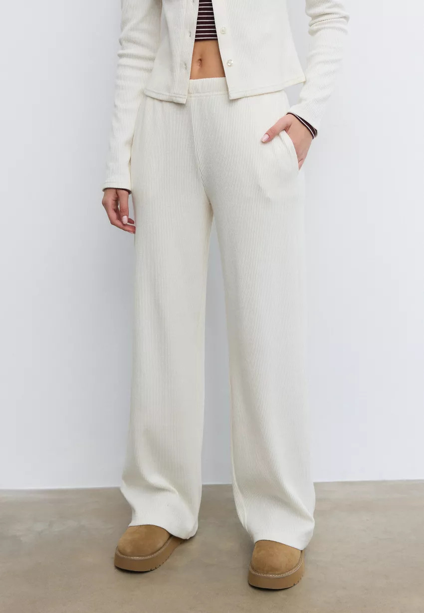 Long knit trousers - Women's Trousers | Stradivarius United Kingdom | Stradivarius (UK)