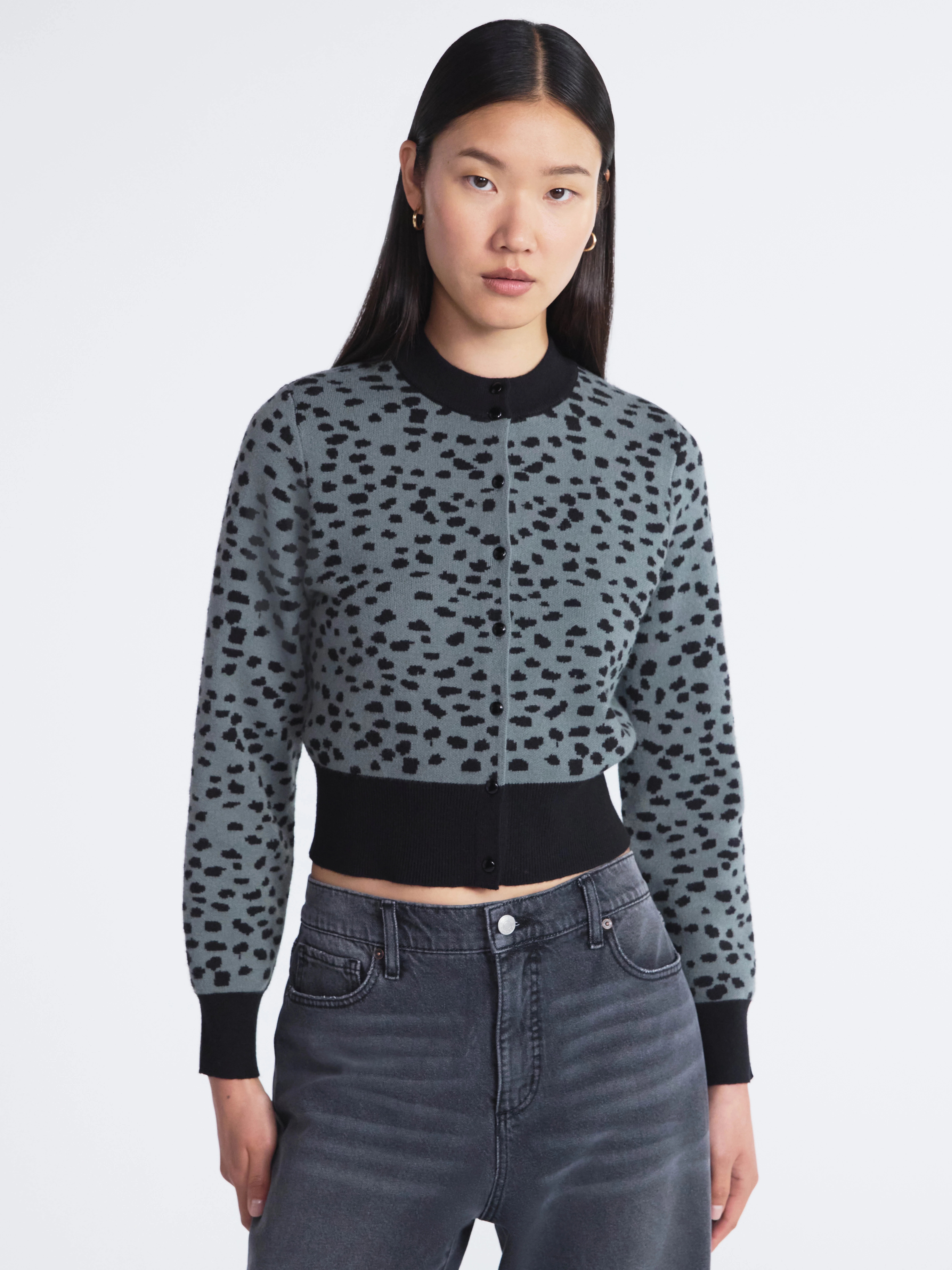 Scoop Women’s and Women's Plus Shrunken Cardigan Sweater, Midweight, Sizes XS-4X | Walmart (US)