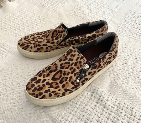#dracholls #slipon #sliponsneakers #casual #affordableshoes #sneakers #leopardsneakers #animalprintshoes #chic #everydaystyle #sliponanimalprintshoes 

#LTKstyletip #LTKshoecrush #LTKFind