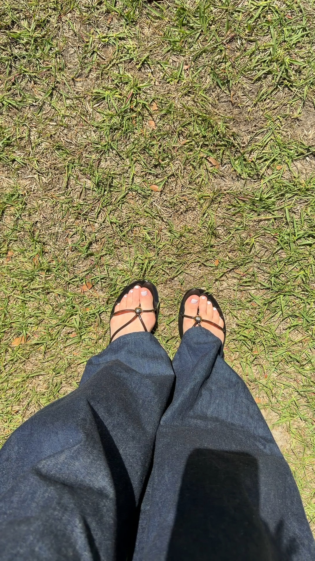 I love these sandals! I love that they’re a jelly like material. Run tts 




#LTKootd #LTKgrwm #LTKSeasonal