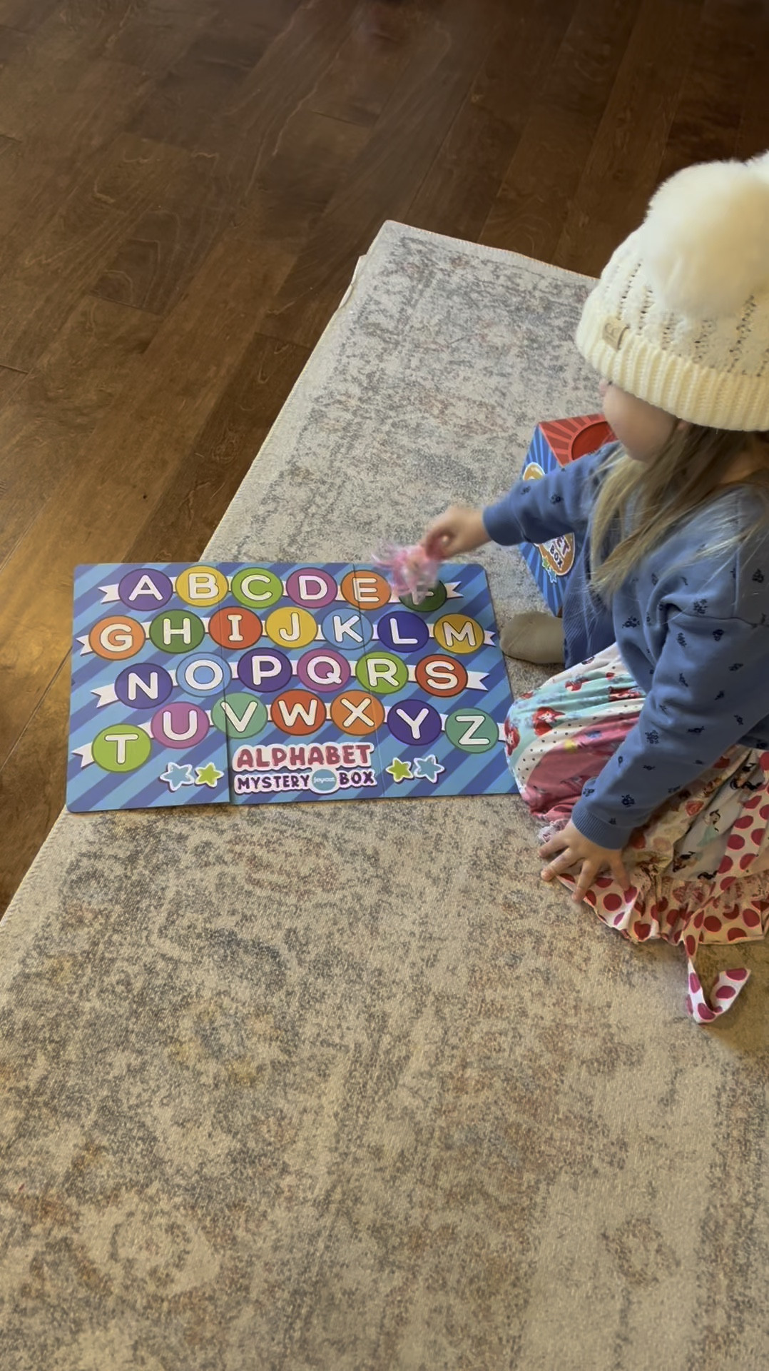 The girlies love this game! It’s so good for letter recognition and strengthening their understanding of letter sounds! 

#learning #kidactivities 



#LTKKids #LTKFindsUnder50 #LTKFamily