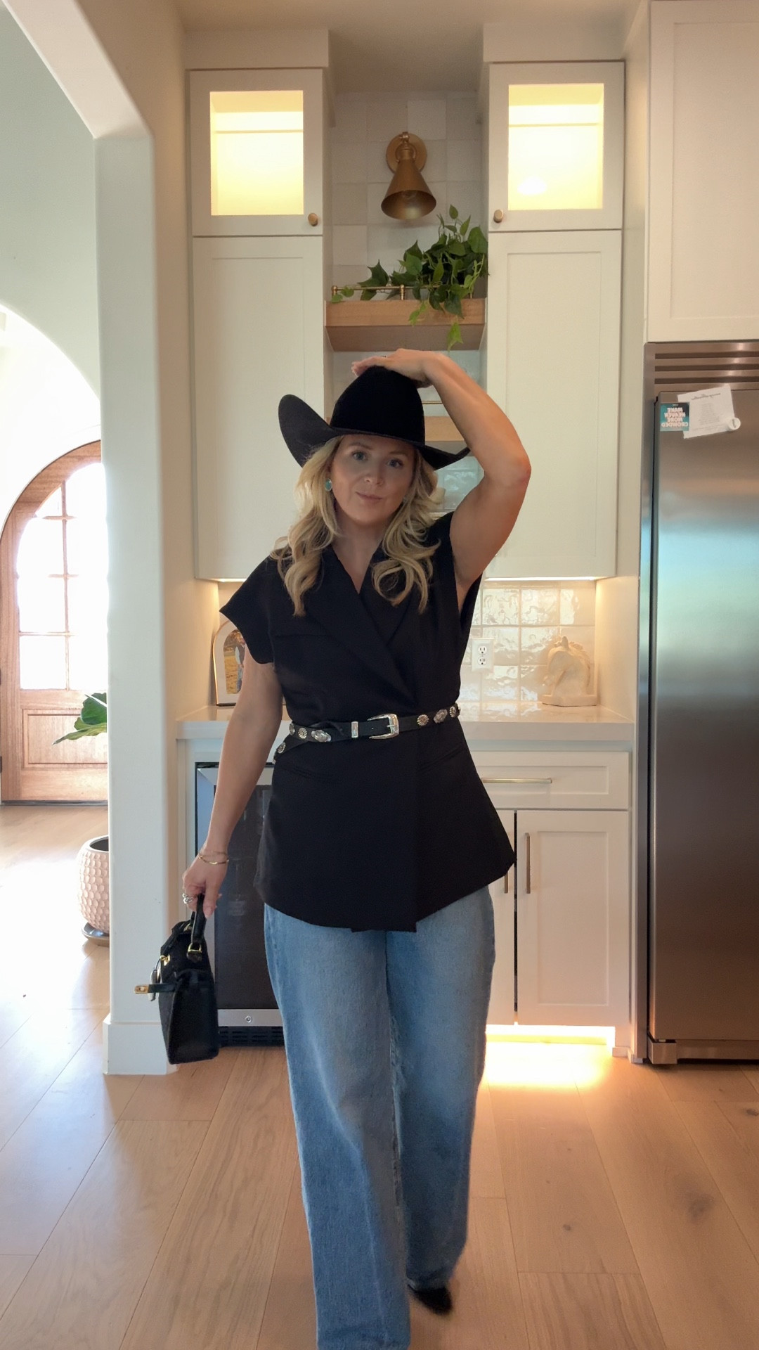 Girls night out elevated western look. 

#cowgirlchic #western #rodeo #rodeowear #fwssr #nfr #austinrodeo #houstonrodeo #countryconcert #westernwear #cowbothat 

#LTKootd #LTKgrwm #LTKFestival