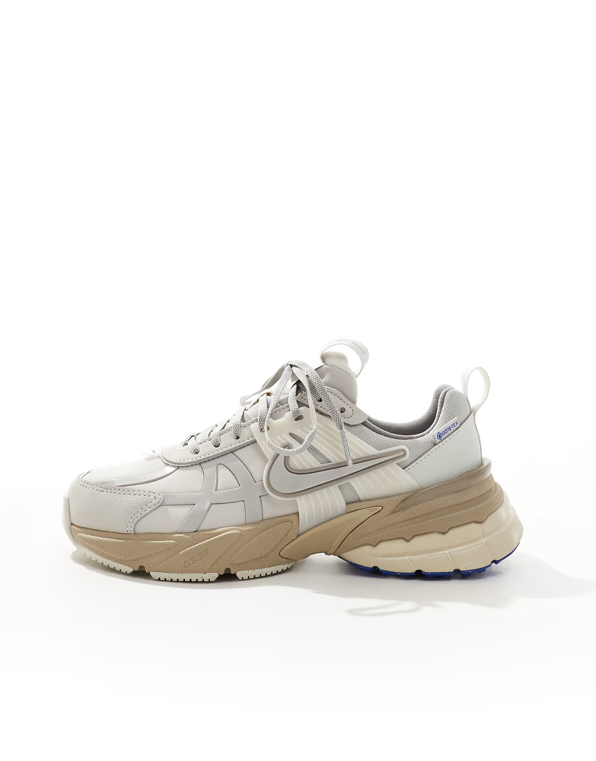Nike V2K Run GORE-TEX trainers in light grey | ASOS (Global)