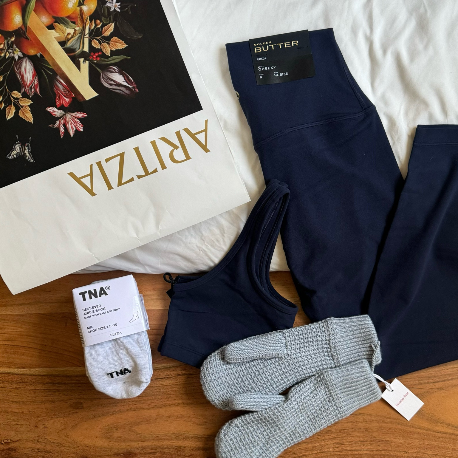 aritzia haul 🩶🩶🩶 size 6 bottoms & medium top! 