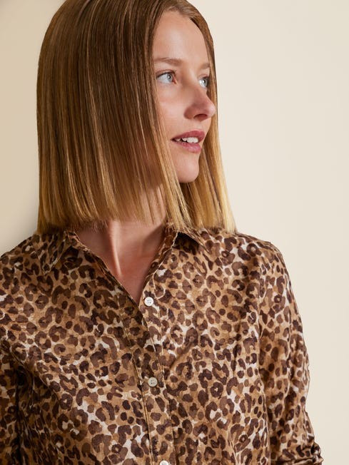 Lois Shirt in Micro Watercolor Cheetah | J.McLaughlin