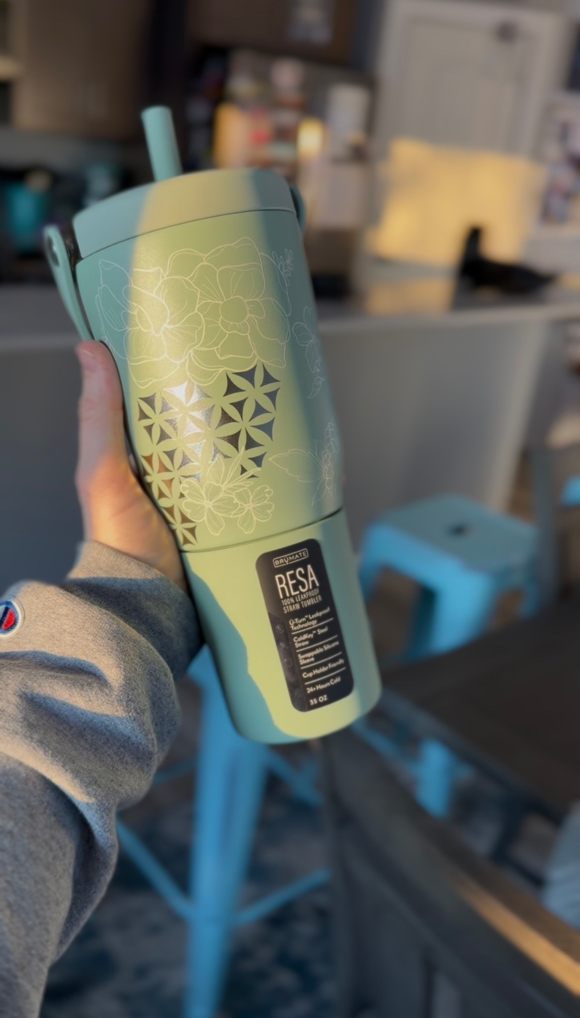 How there are still some of these in stock blows my 🤯

#LTKTravel #LTKValentine #LTKActive