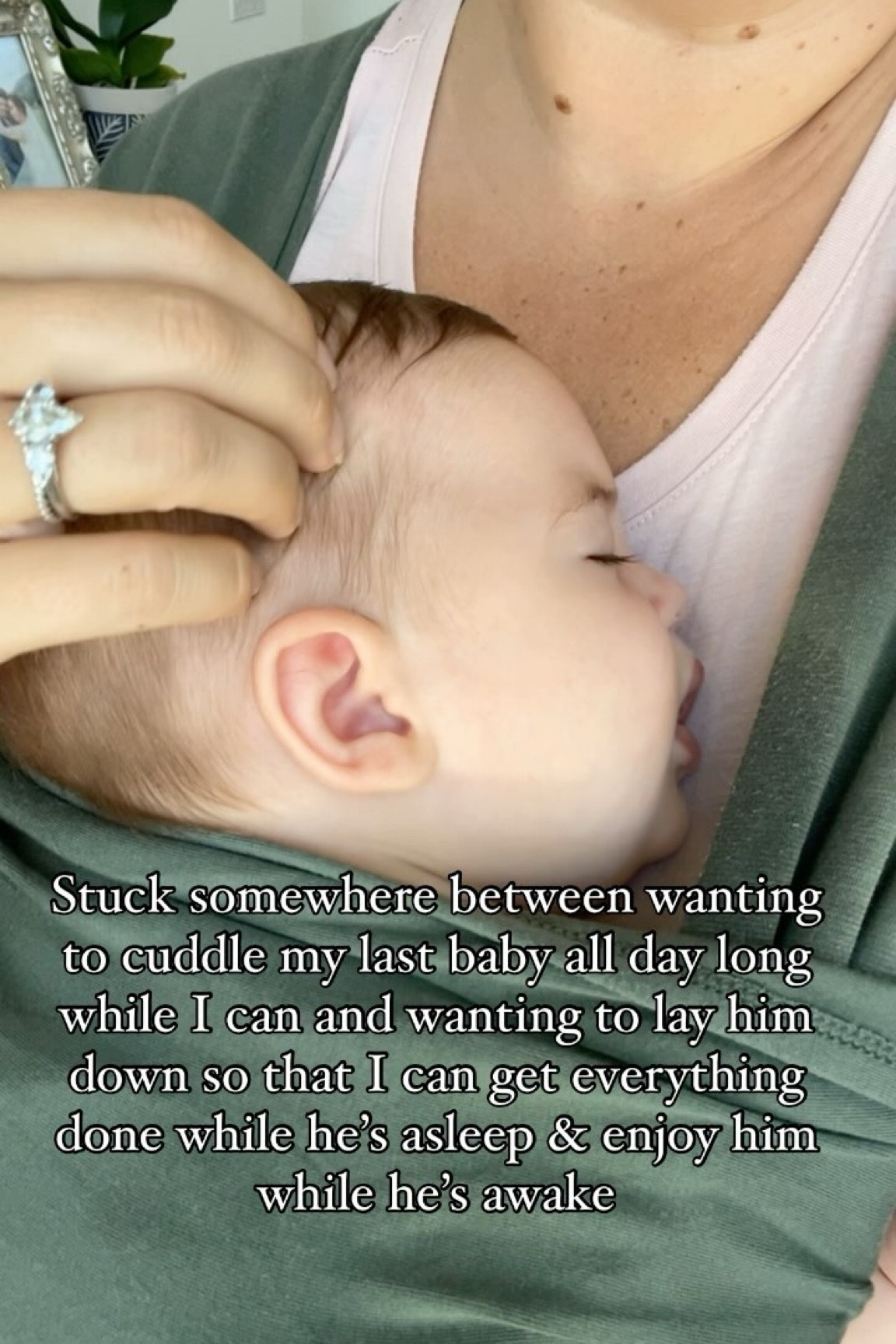 The constant mom dilemma 🥲 I guess I’m thankful for baby carriers that allow us to do both! Did or do you wear your babies?

This carrier is a @lalabubaby ! Do you have a favorite baby carrier?

#babywearing #motherhoodunplugged #lastbaby #2under2 #momsofinstagram #momsofreels #sahm #momguilt #parenting