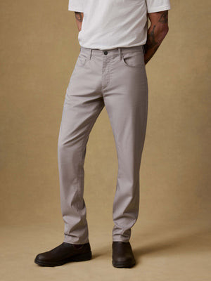 Movement 5-Pocket Pant - Fossil | Faherty
