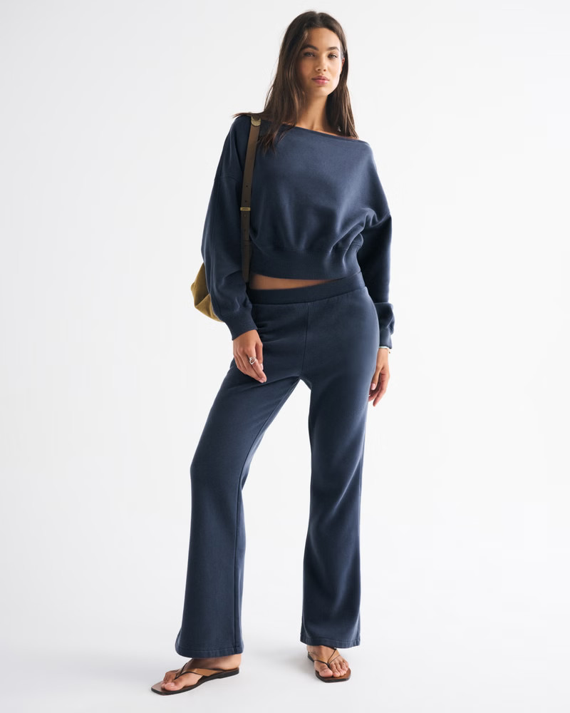 High Rise Sunday Flare Sweatpant | Abercrombie & Fitch (US)