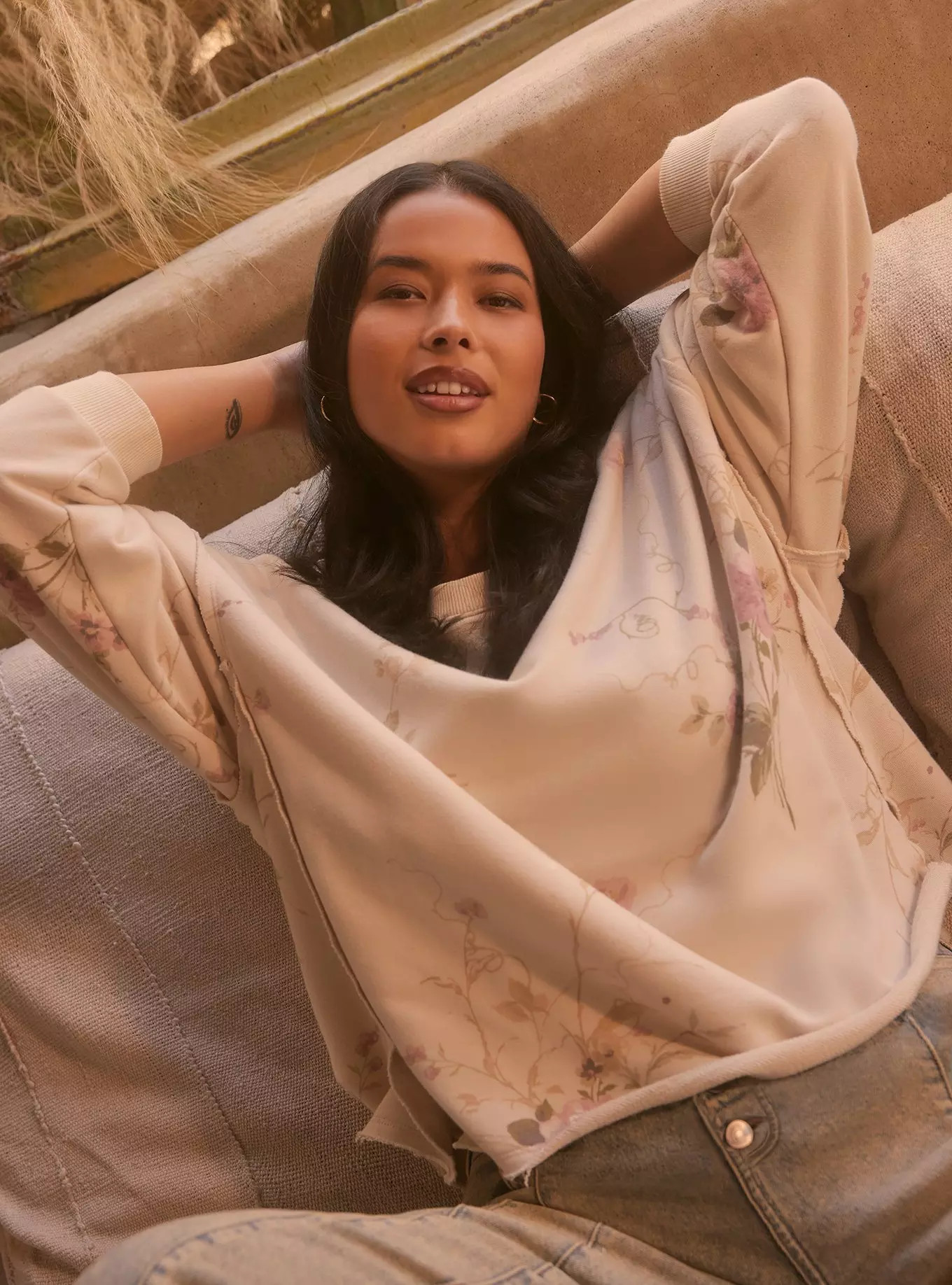 Festi Crop Crew Pullover | Torrid (US & Canada)