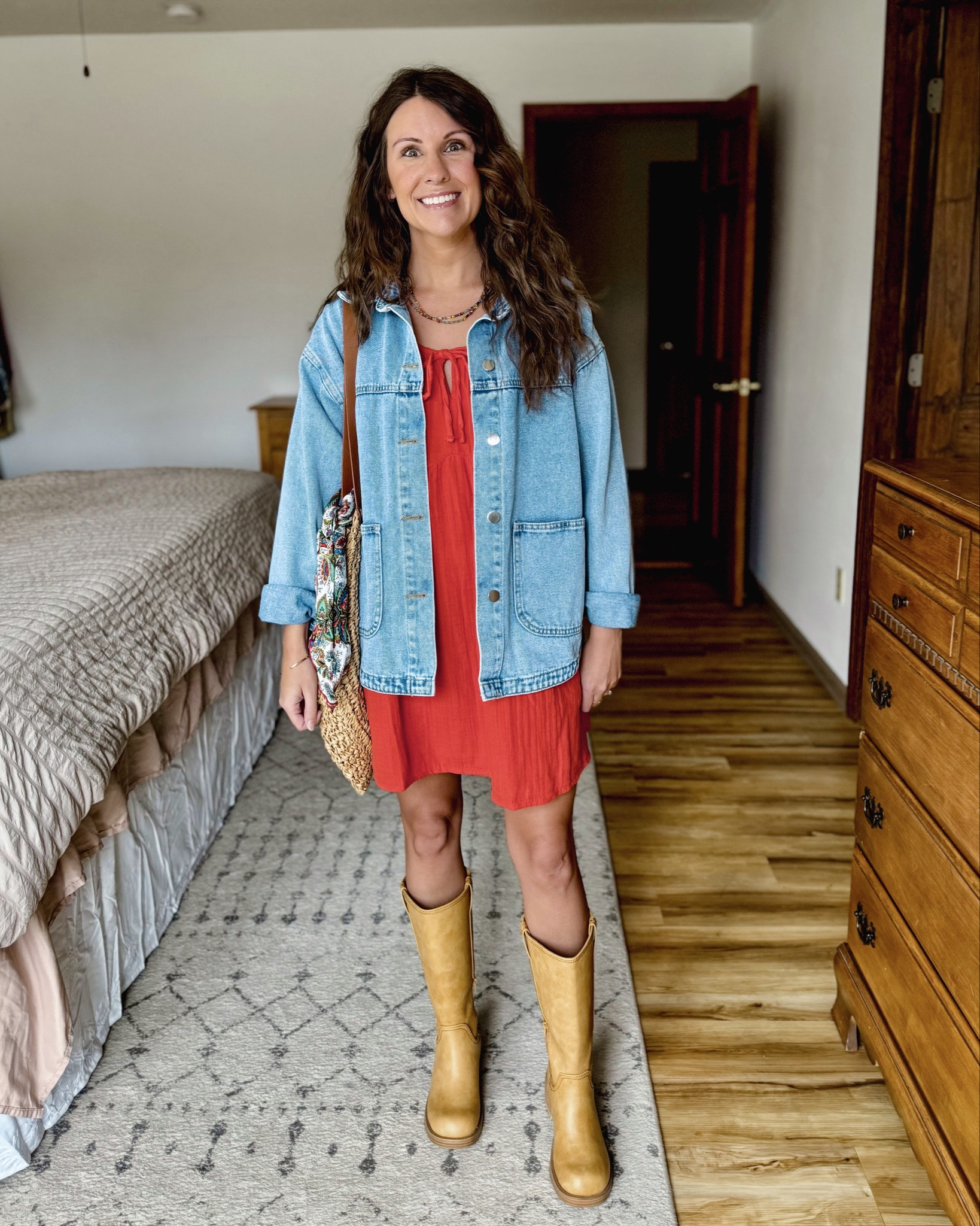 maybe not a typical spring color, but I don’t care 🤷🏽‍♀️ it’s fun and bright ♥️☀️🥰

Is it spring weather where you are?!
Save this post for spring outfit inspiration for when it is!🫶🏽

xs petite in my dress, xs in my denim jacket, size 6 in my boots! Love this colorful scarf, colorful beaded necklace and bag!

#oldnavycreator #gauzecotton #springstyle2026 #fryeboots #petitestyle


#LTKPetite #LTKootd #LTKgrwm