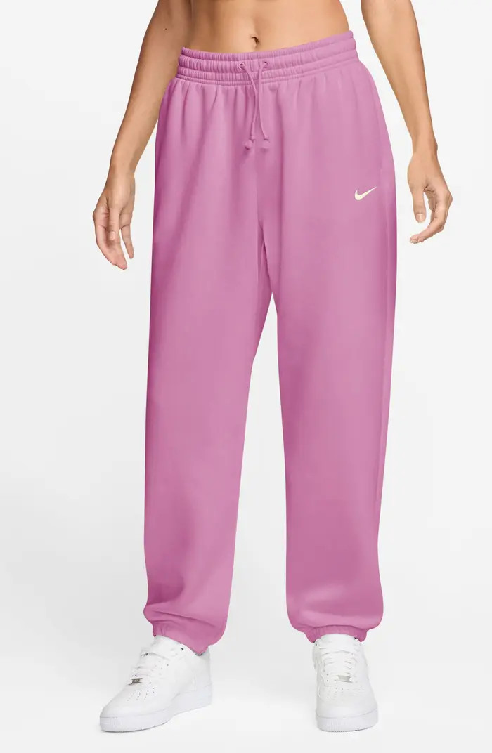 Sportswear Phoenix Fleece High-Waisted Oversized Sweatpants | Nordstrom