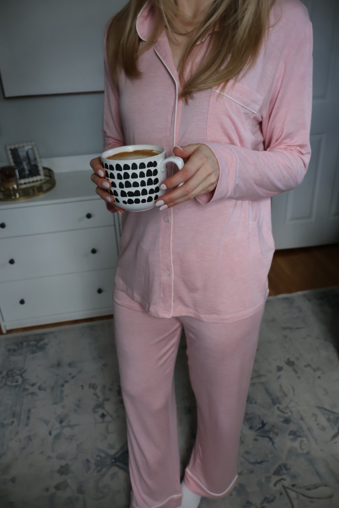 Papinelle sleepwear all spring and summer long - wearing a size medium for a looser fit 
Sleep sets | sleepwear 