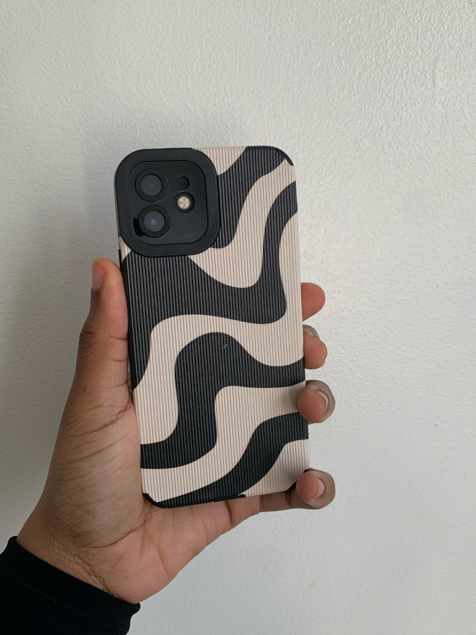 Shein Phone Case 🖤

#LTKFind #LTKunder50 #LTKGiftGuide