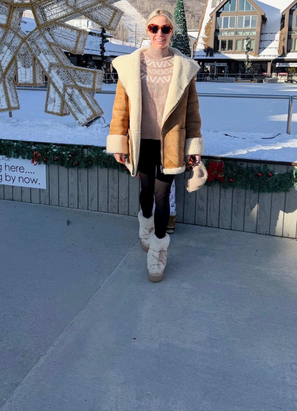 Coat on sale 

#LTKSaleAlert #LTKootd #LTKSeasonal