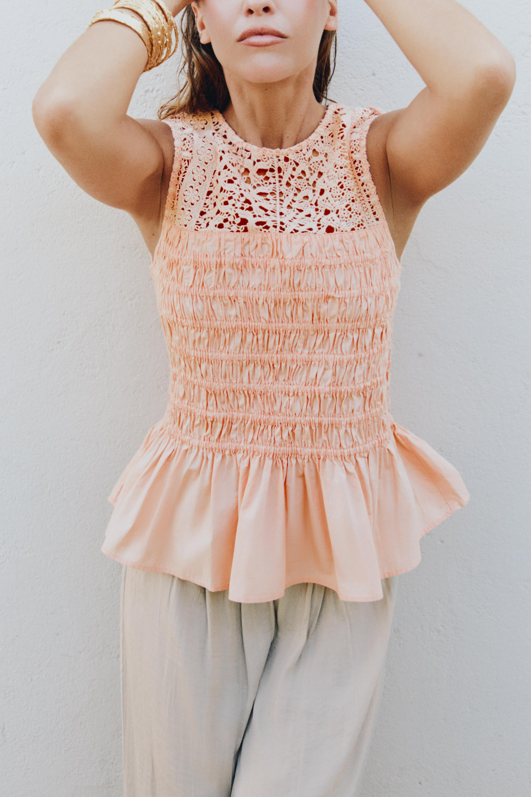 RUFFLED ELASTIC TOP | Zara US