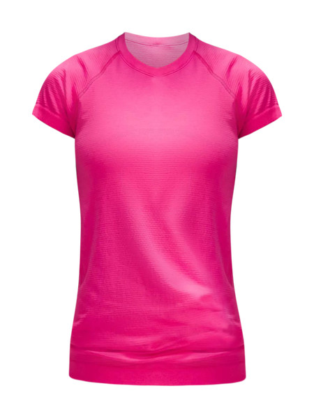 Swiftly Tech Short-Sleeve Shirt 2.0 | Women's Short Sleeve Shirts & Tee's | lululemon | Lululemon (US)