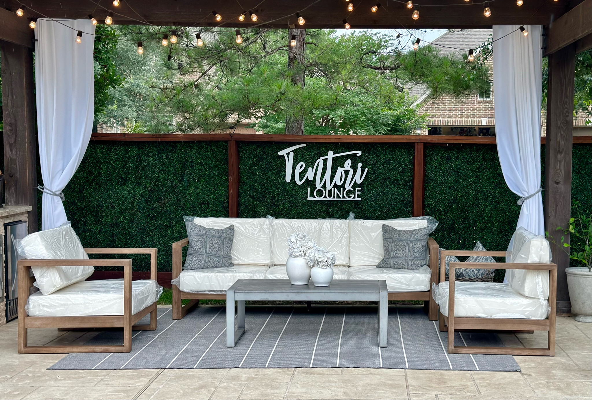 When you are excited to put your new furniture out but there’s a storm- leave the plastic on!

This World Market outdoor furniture is 20% off and members get an additional 20% off with in store pick up! Use code: STORE20



#LTKhome #LTKSeasonal