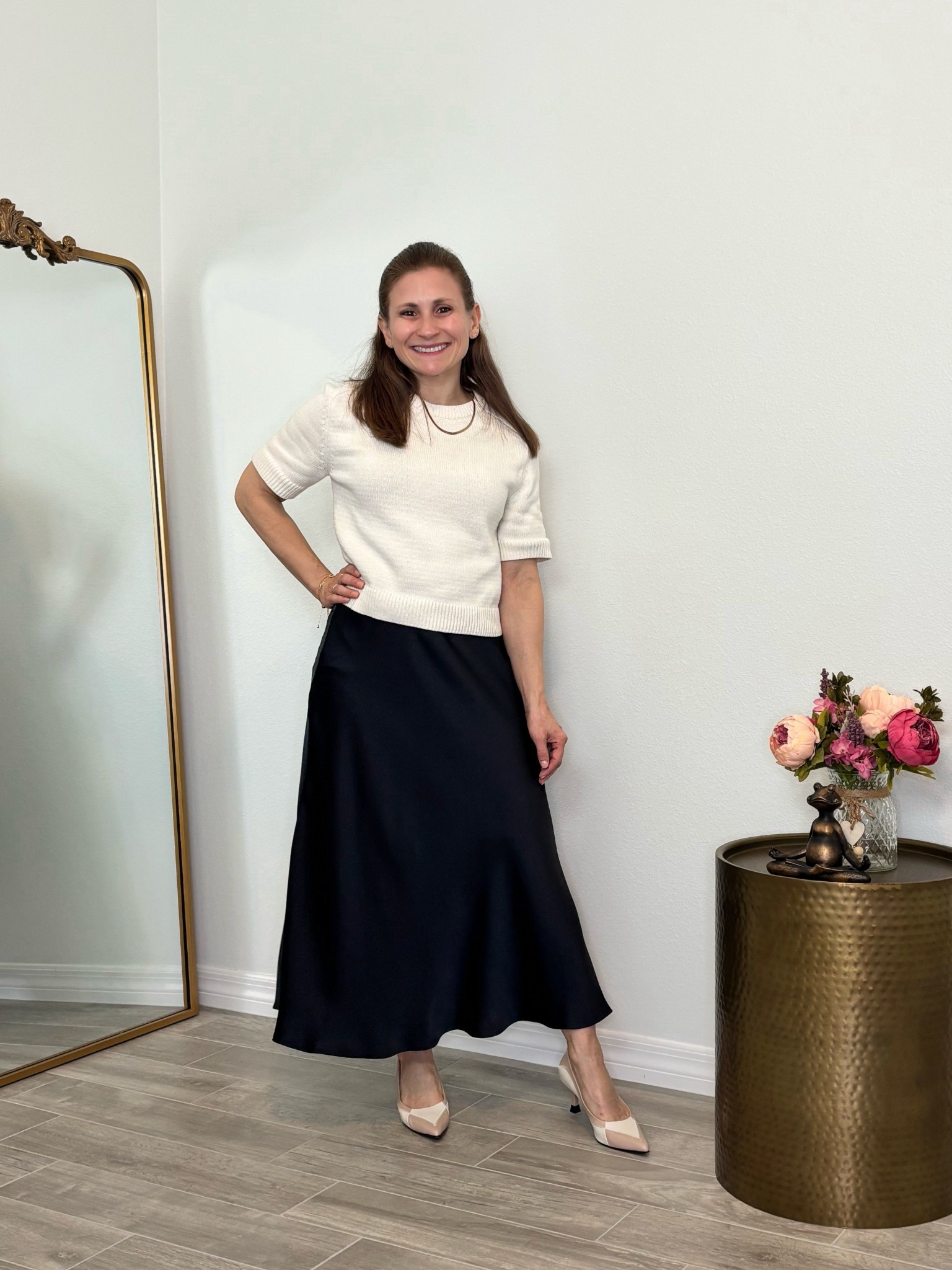 Affordable petite approved satin skirt - it has a beautiful flow when you walk

#LTKWorkwear #LTKPetite #LTKootd