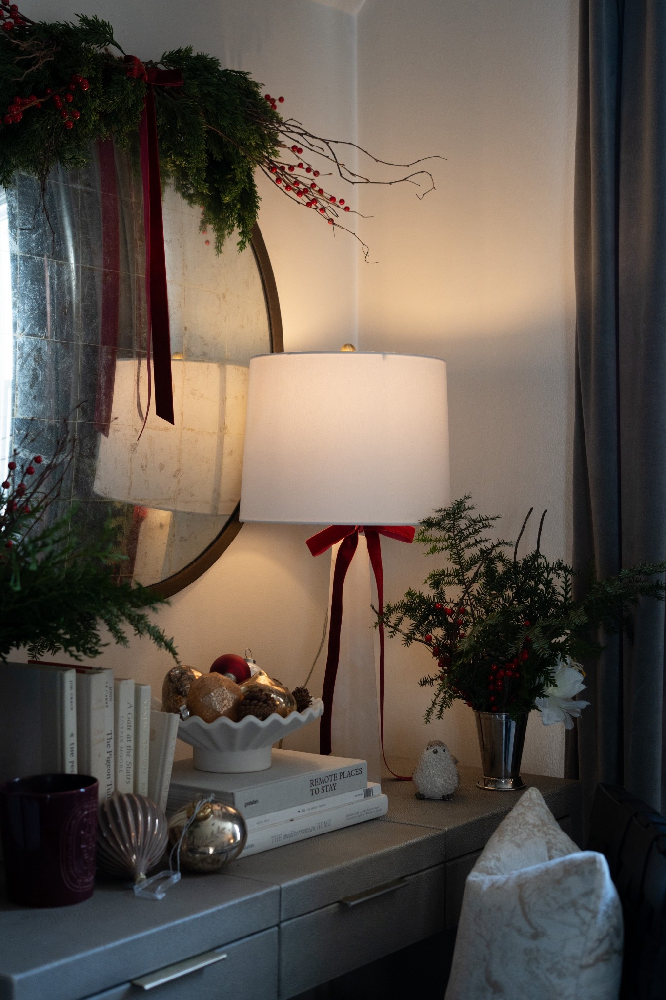 I love treating my home to Christmas gifts that feel festive and work beautifully all year long. And honestly, Wayfair makes it so easy — they have so many gorgeous pieces to choose from, and their fast shipping means everything actually arrives before Christmas morning.

#ad # Wayfair #wayfairpartner @wayfair

#LTKHome #LTKHoliday #LTKSeasonal