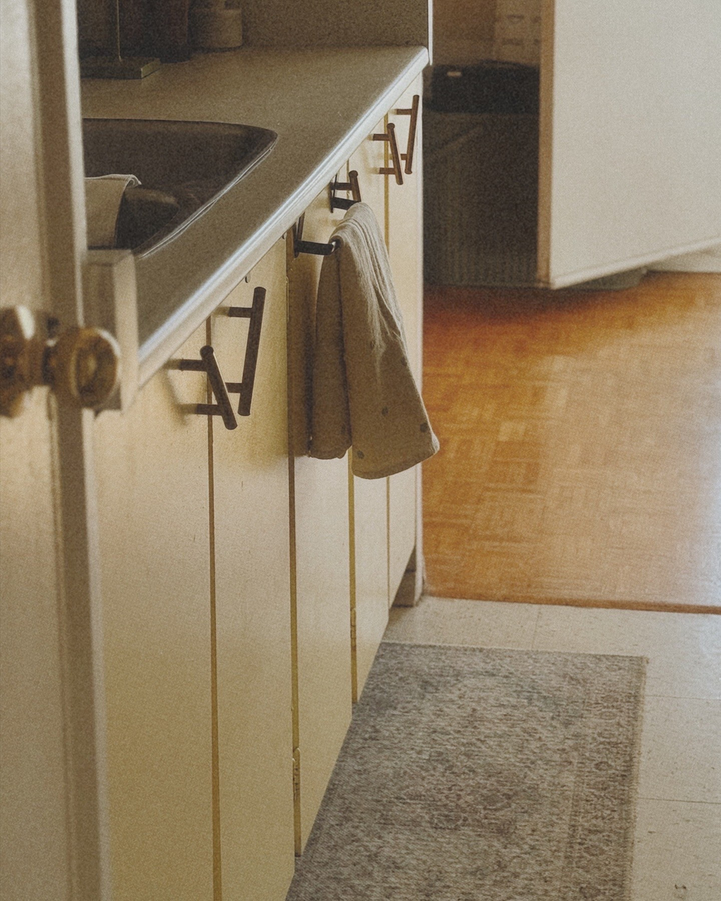 Hint: painting your cupboards yellow makes it feel like there’s always sunshine in the kitchen 🌞

Colour: Honey Milk by Premier Paint (Canadian Tire)

#LTKcanada #LTKcasa #LTKstyletip