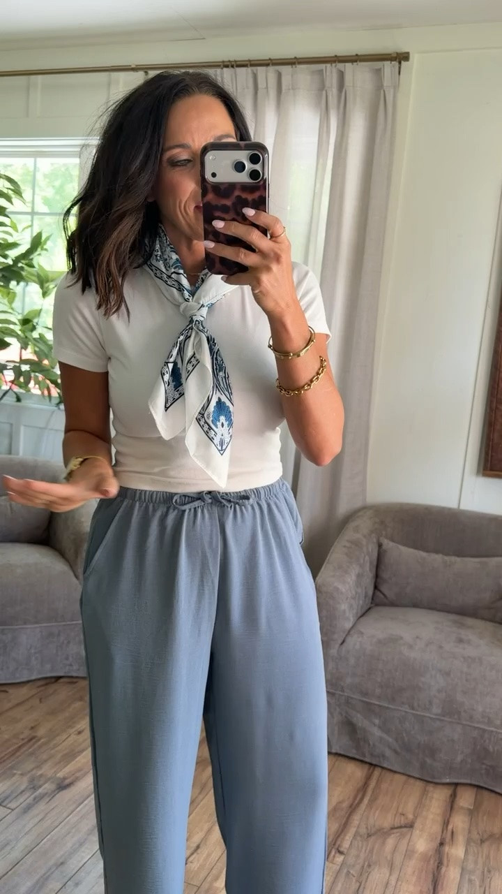 Lovin a comfy outfit that still looks put together! This one does it for me! Wearing a size small🛒

#LTKmomlife #LTKOver40 #LTKPetite