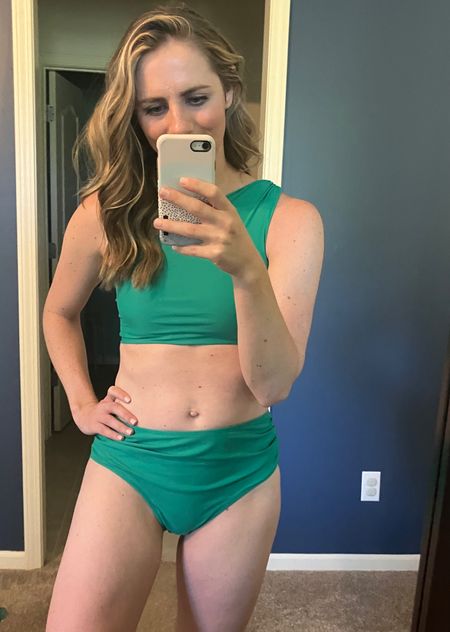 Wanted to share another Swimsuit I picked up this year!

Apparently I am loving green this year as I picked up another green swimsuit! 

I wanted something more full coverage so I would feel comfortable chasing my kiddos around.

High waisted green bottoms and a one shoulder bikini top makes me feel covered and ready to play!

I sized up in both top and bottom 