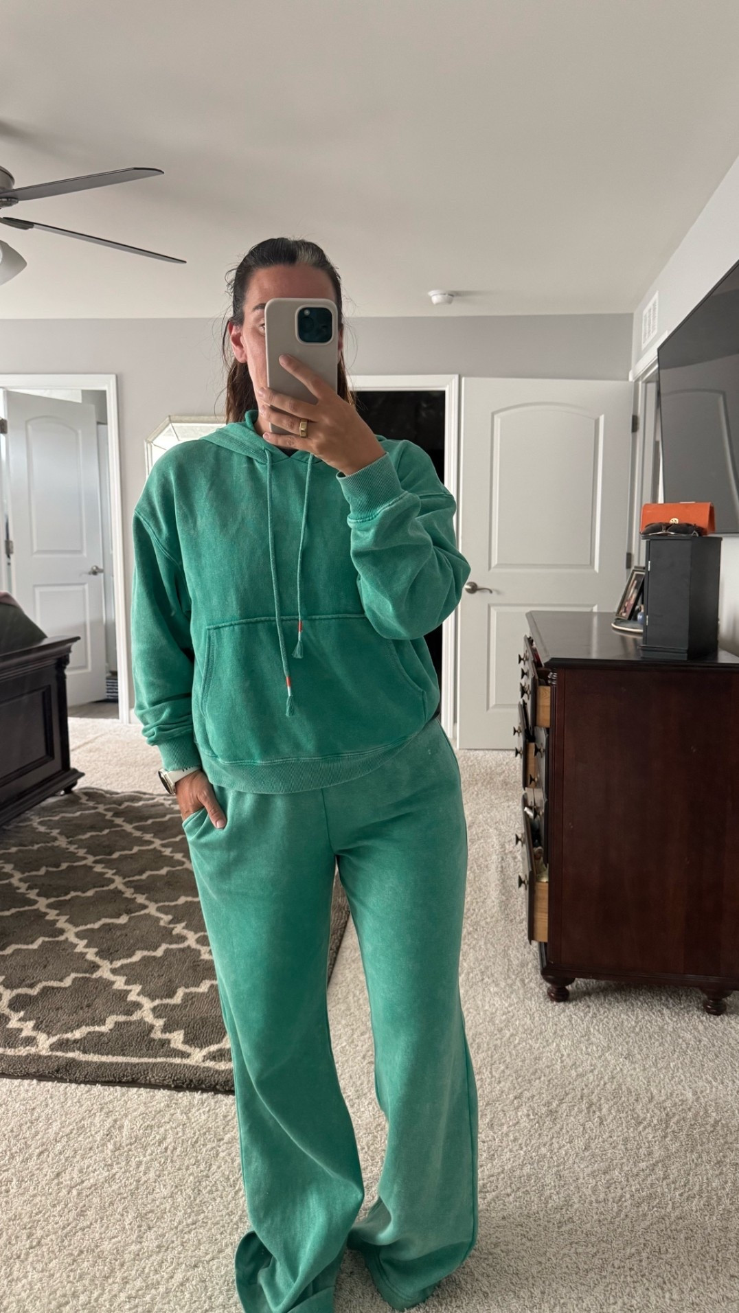 The comfiest set from Walmart! Wearing size small in both!

#LTKgrwm #LTKootd #LTKmorningroutine
