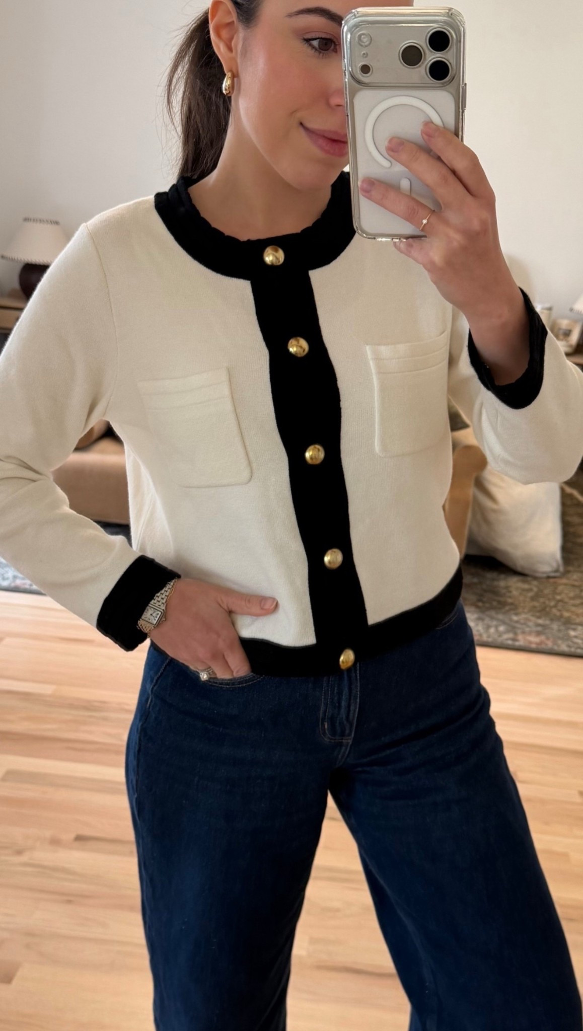 I found the best affordable cardigan for under $30 that looks way more expensive than it is. I’ve linked my size XS and these $35 barrel jeans, plus a few other budget-friendly options that you might like.

preppy outfit, clean girl look, winter fashion, capsule wardrobe, how to style, fashion inspo, minimalist aesthetic, outfit idea, walmart

#LTKPetite #LTKSeasonal #LTKU