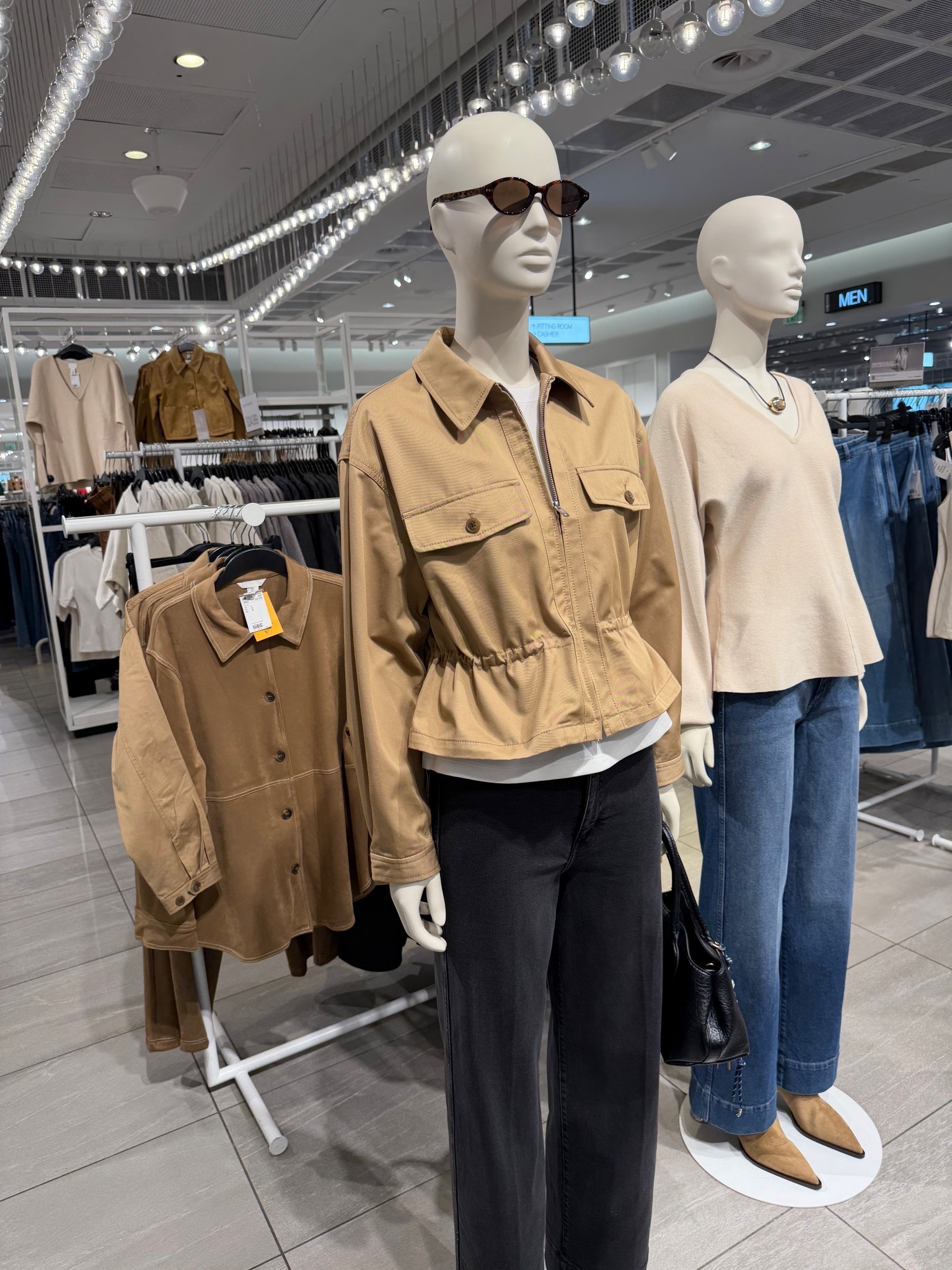 Sharing a few more H&M finds that are perfect for everyday wear and easy outfit building. These are the kinds of pieces you can mix, match, and repeat without feeling like you’re wearing the same thing twice.

Great for casual days, work looks, travel outfits, or elevating simple basics with minimal effort.

📏 Sizing: Wearing size Small  
Height: 5'4" | Bust: 34D | Waist: 27" | Hips: 40"

Affordable staples like these are what make getting dressed easier, and the cost per wear only gets better the more you reach for them.

Follow me on Instagram and YouTube @kirasfashionfinds