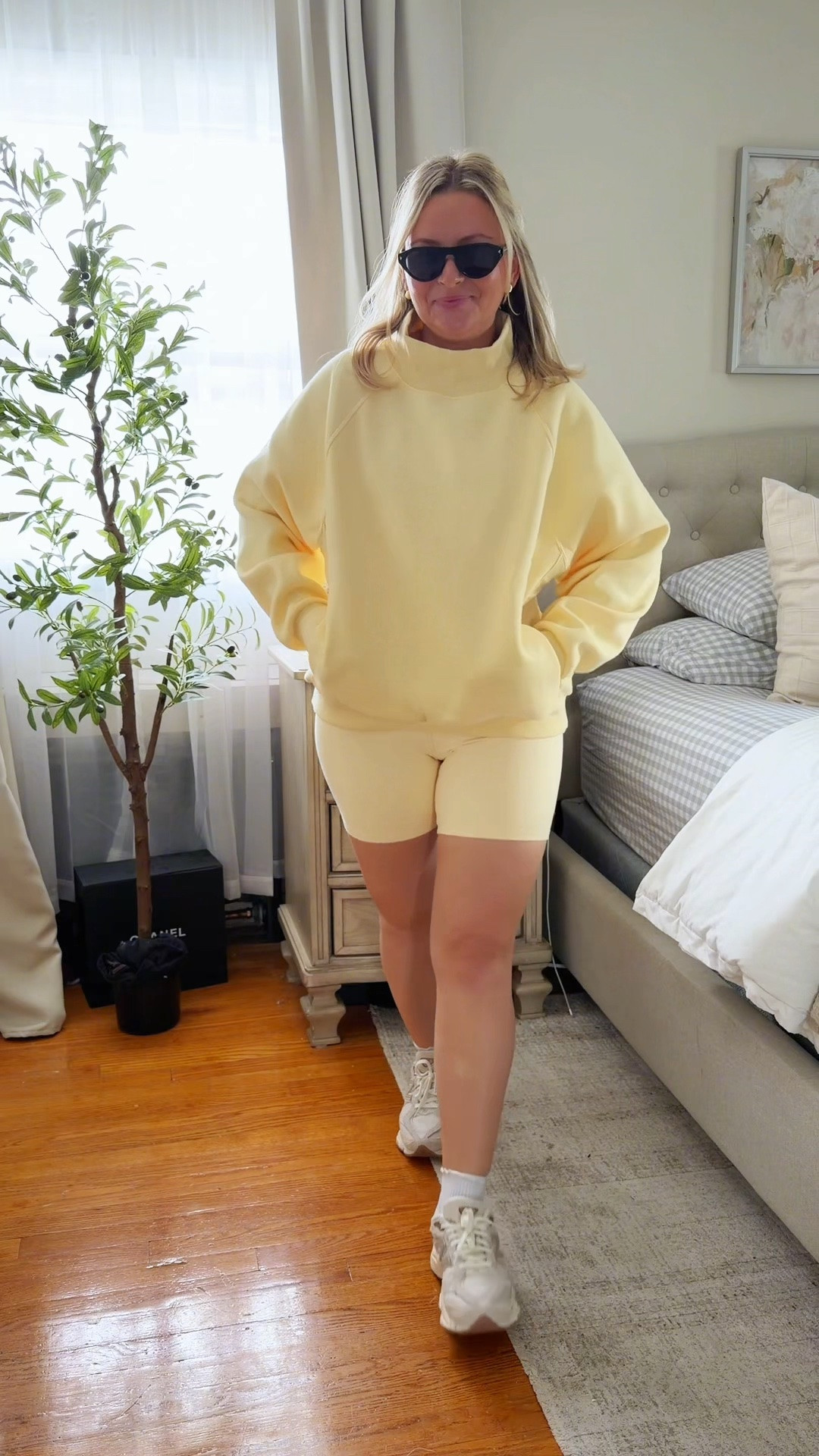 My dopamine outfit 💛

5’5 || 145ish lbs || wearing a MEDIUM 

comfortable matching set, flattering oversized sweatshirt outfit, cozy elevated loungewear for women, butter yellow athleisure set, effortless mom outfit aesthetic, comfy but put together outfit, soft luxury lounge set

#LTKActive #LTKmomlife #LTKootd