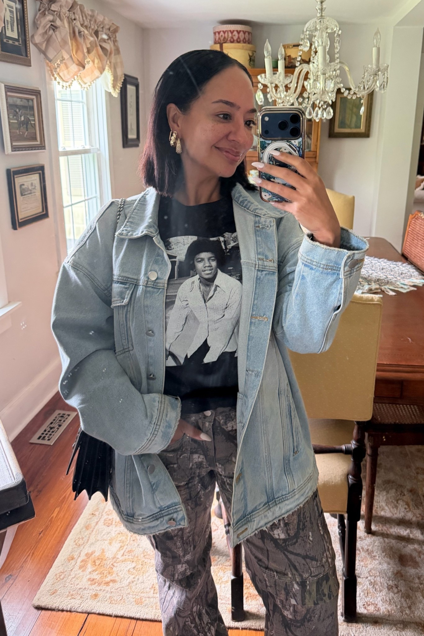 Had to get a new Michael Jackson shirt for my 5th viewing of the movie of course 💁🏽‍♀️ Cute casual outfit for a rainy weekend day

#LTKootd #LTKOver40 #LTKPetite