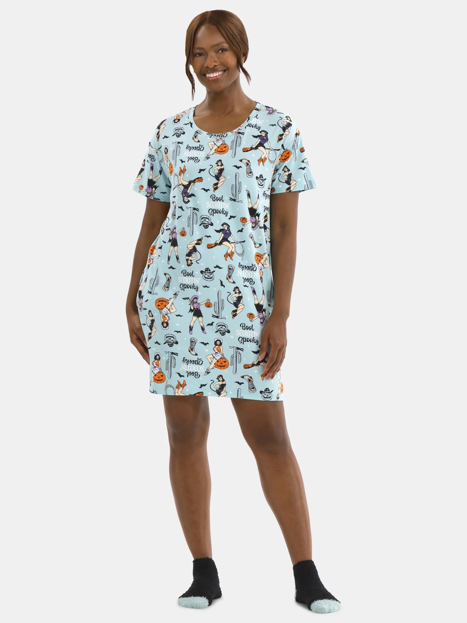 Halloween Women's Printed Sleepshirt Top and Socks Set from Way to Celebrate, 2-Piece, Sizes XS-3... | Walmart (US)