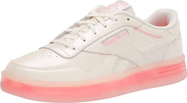 Reebok Women's Club MEMT Sneaker | Amazon (US)