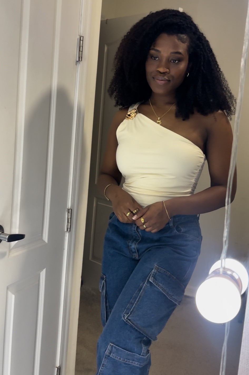 Simple yet elegant. Great quality as well!