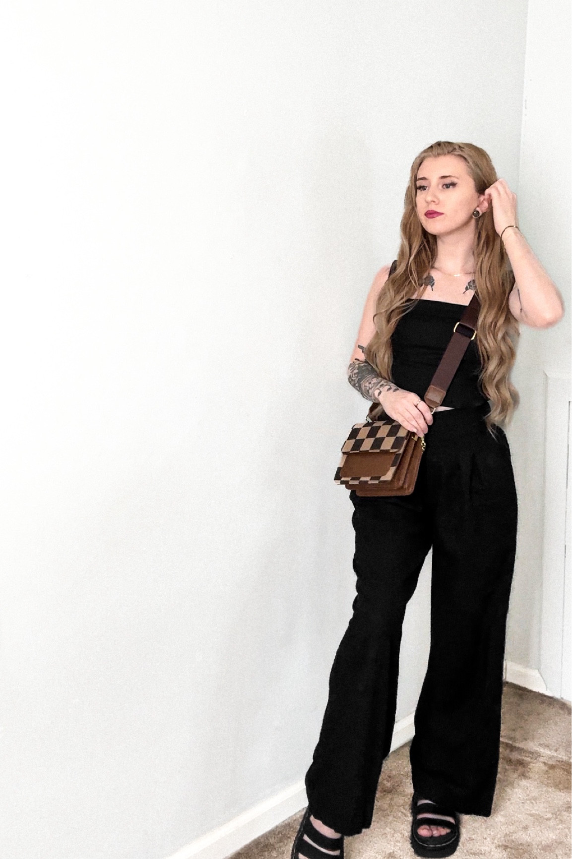 casual spring outfit | this linen set is definitely going to be a go to all spring and summer! ✨ #abercrombiepartner #abercrombie #springoutfit #linenoutfit 

#LTKSaleAlert #LTKSeasonal #LTKItBag