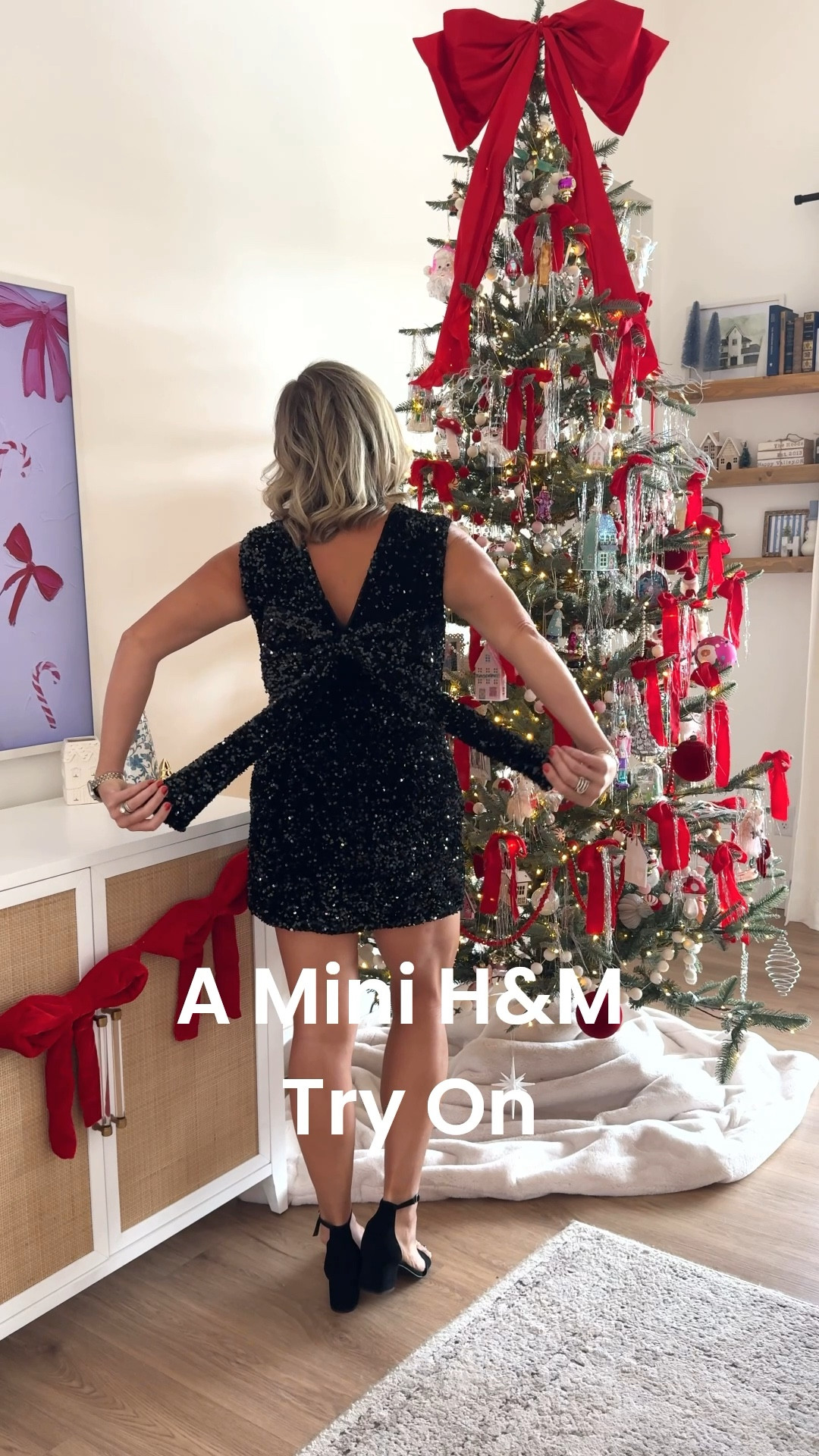 Shopped in store at H&M and they had so many cute new arrivals! Lots of holiday party outfits I’ll link here! 

#LTKootd #LTKSeasonal #LTKHoliday