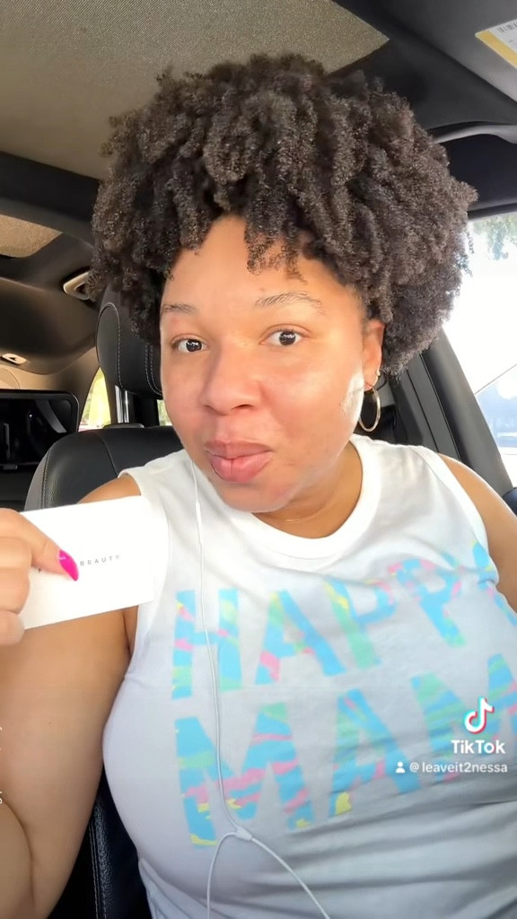 Invisimatte Instant Setting + Blotting Powder is oily girl approved. It doesn’t leave home without me. You definitely need this in your makeup bag. 



#LTKFind #LTKbeauty