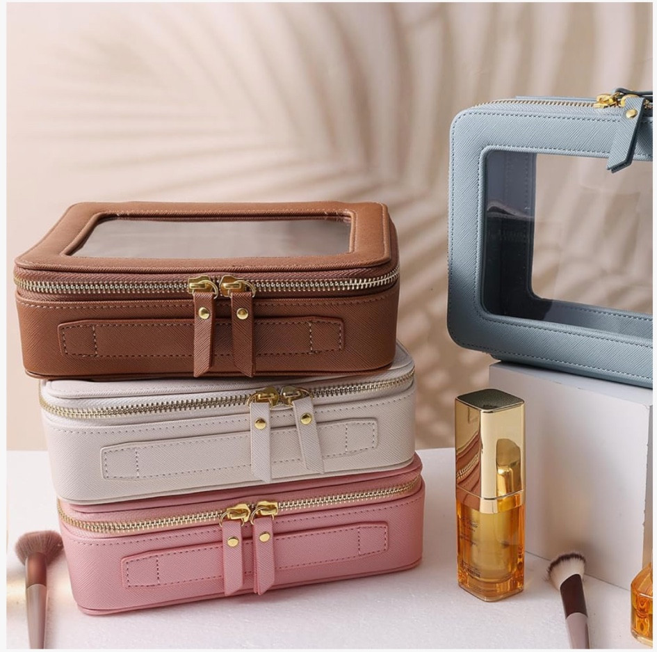 I love these little clear organizer waterproof toiletry bags for travel that includes a handle and are well structured, not to mention chic. 


#LTKfindsunder50 #LTKtravel #LTKActive