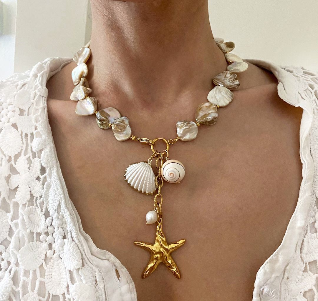 Oversized shells and clam necklace, boho bridal jewelry, summer beach wedding jewelry, shells nec... | Etsy (US)