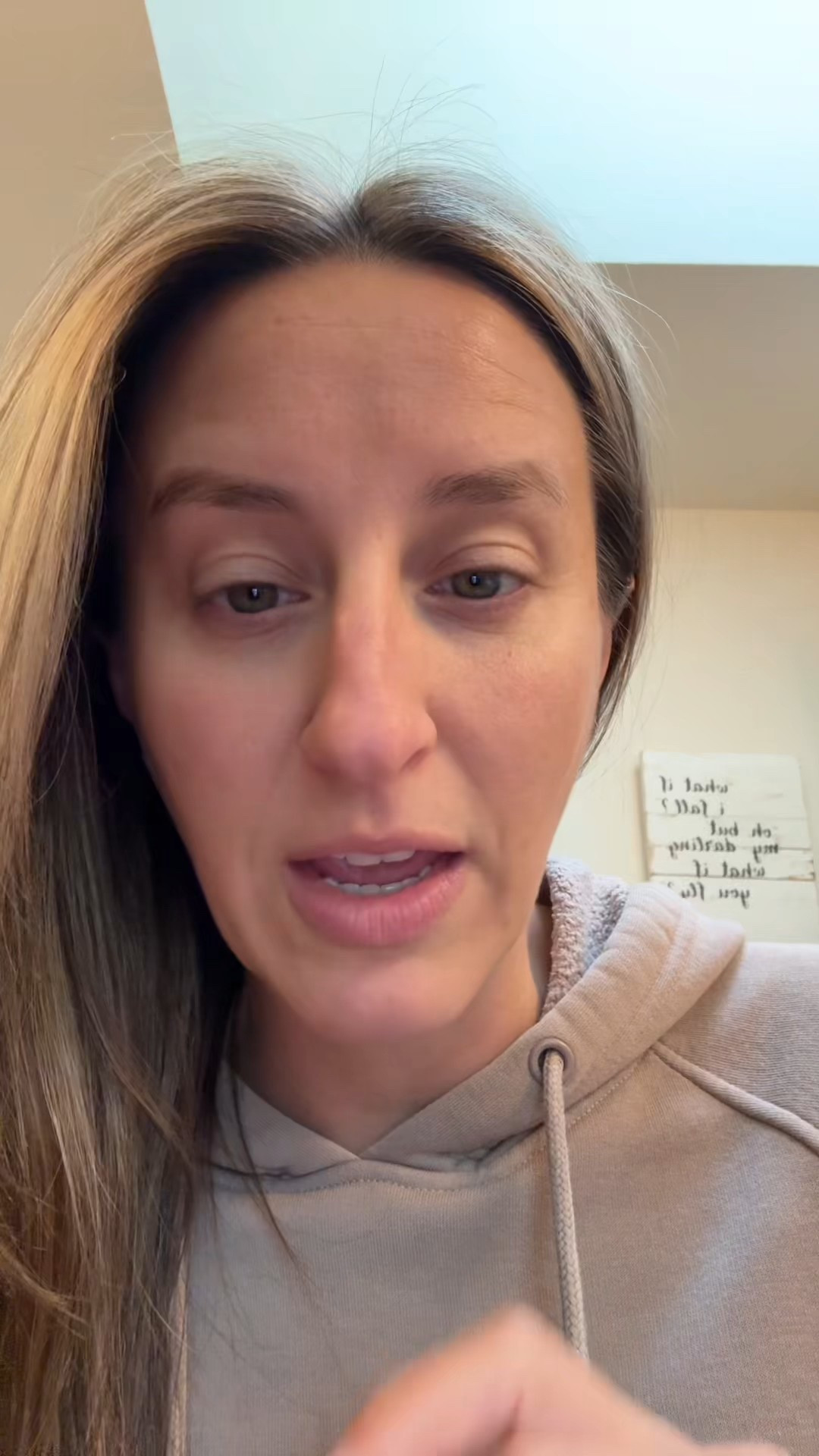 Lashes that look luxe… without the price tag 👀💛 Maybelline’s Colossal Bubble Mascara gives that bold, lifted look on a budget! #mascara #maybelline #affordablemakeup #lashgoals #makeupreview @Maybelline NY 

#LTKgrwm #LTKBeauty