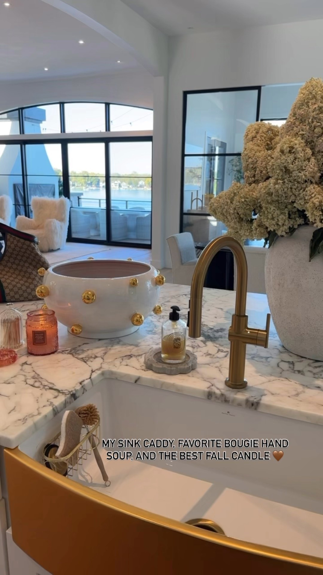 Favorite bougie hand soap, Amazon sink cast, and the best smelling fall candle! (Bonus it’s on sale) 🍁❤️  